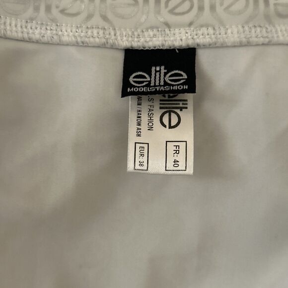 Women’s Elite White & Silver Athletic Skirt Sz 7/8 - Picture 8 of 11